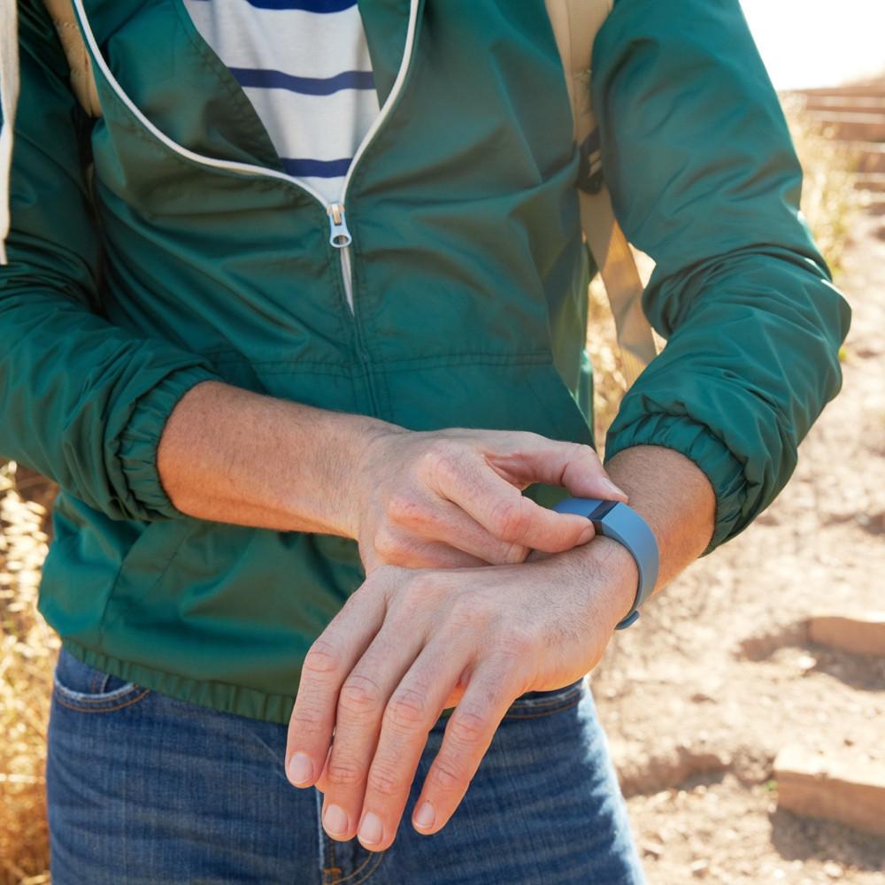 Fitbit Charge