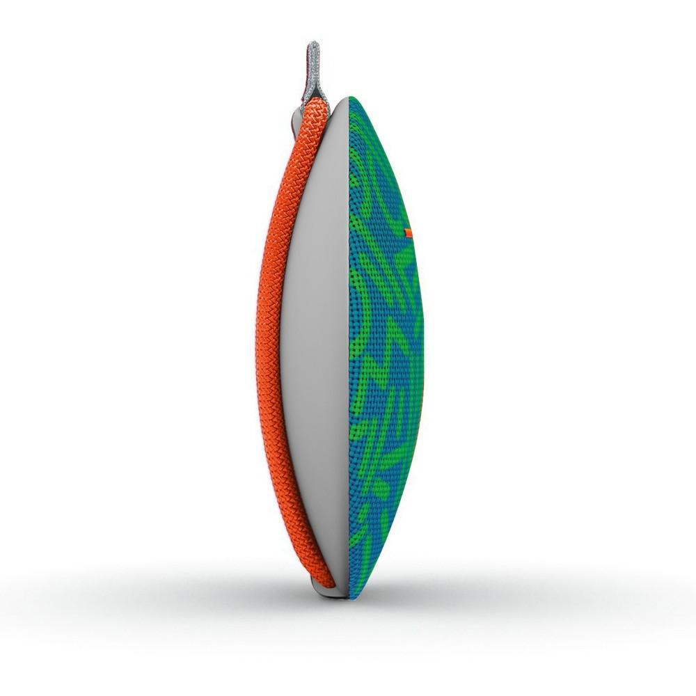 UE ROLL 2 Portable Bluetooth Speaker