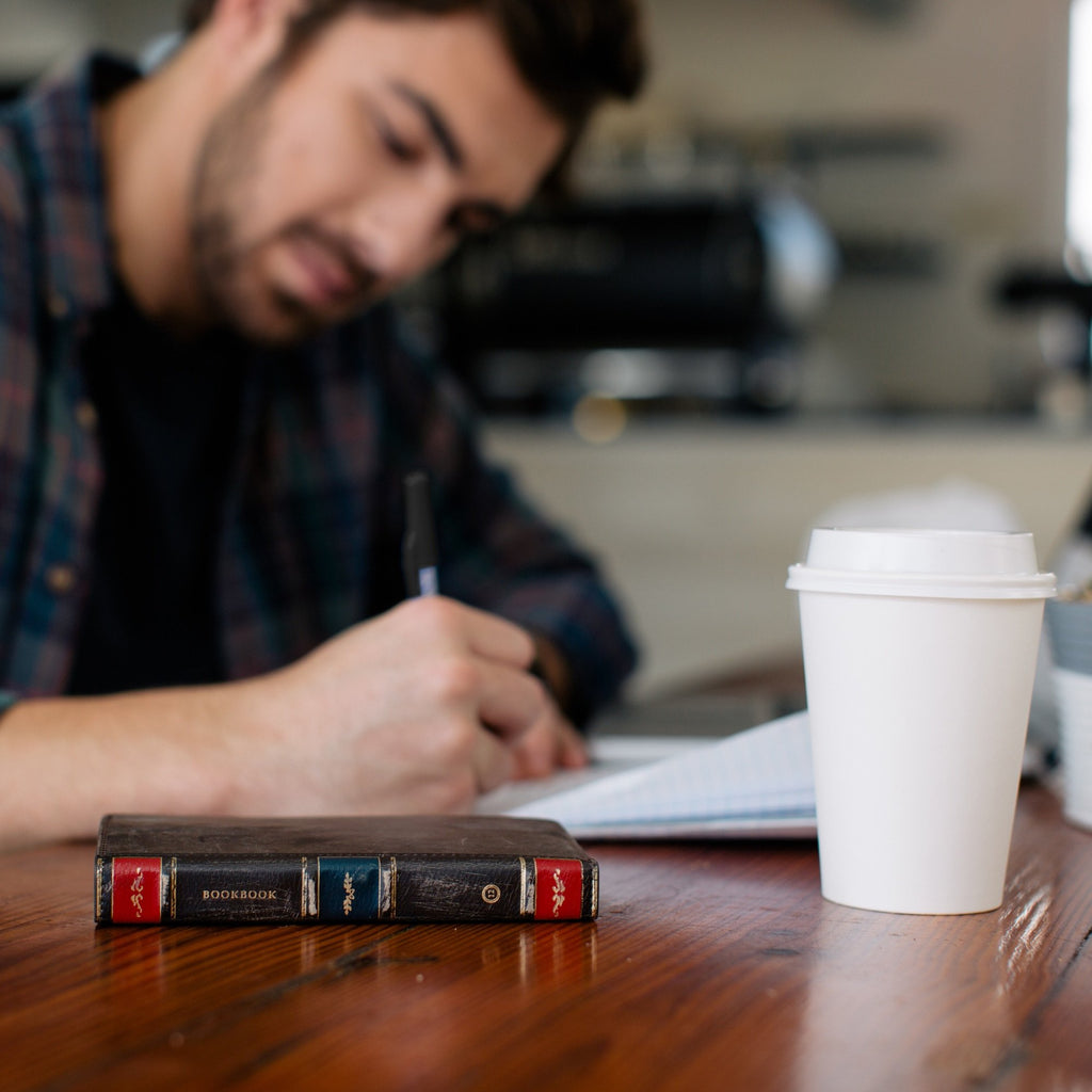 Twelve South BookBook for iPhone 6
