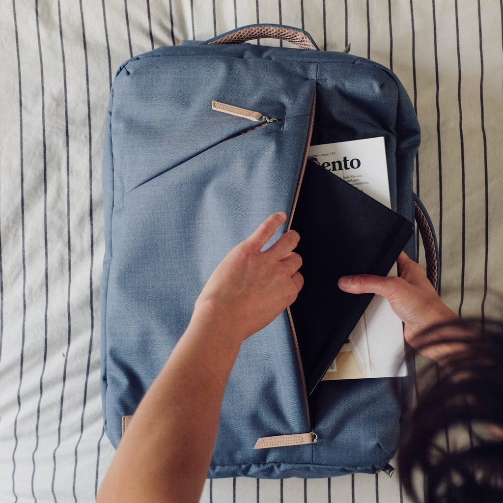 Moshi Venturo Slim Laptop Backpack