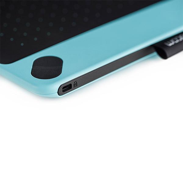 Wacom Intuos Comic Pen and Touch Tablet